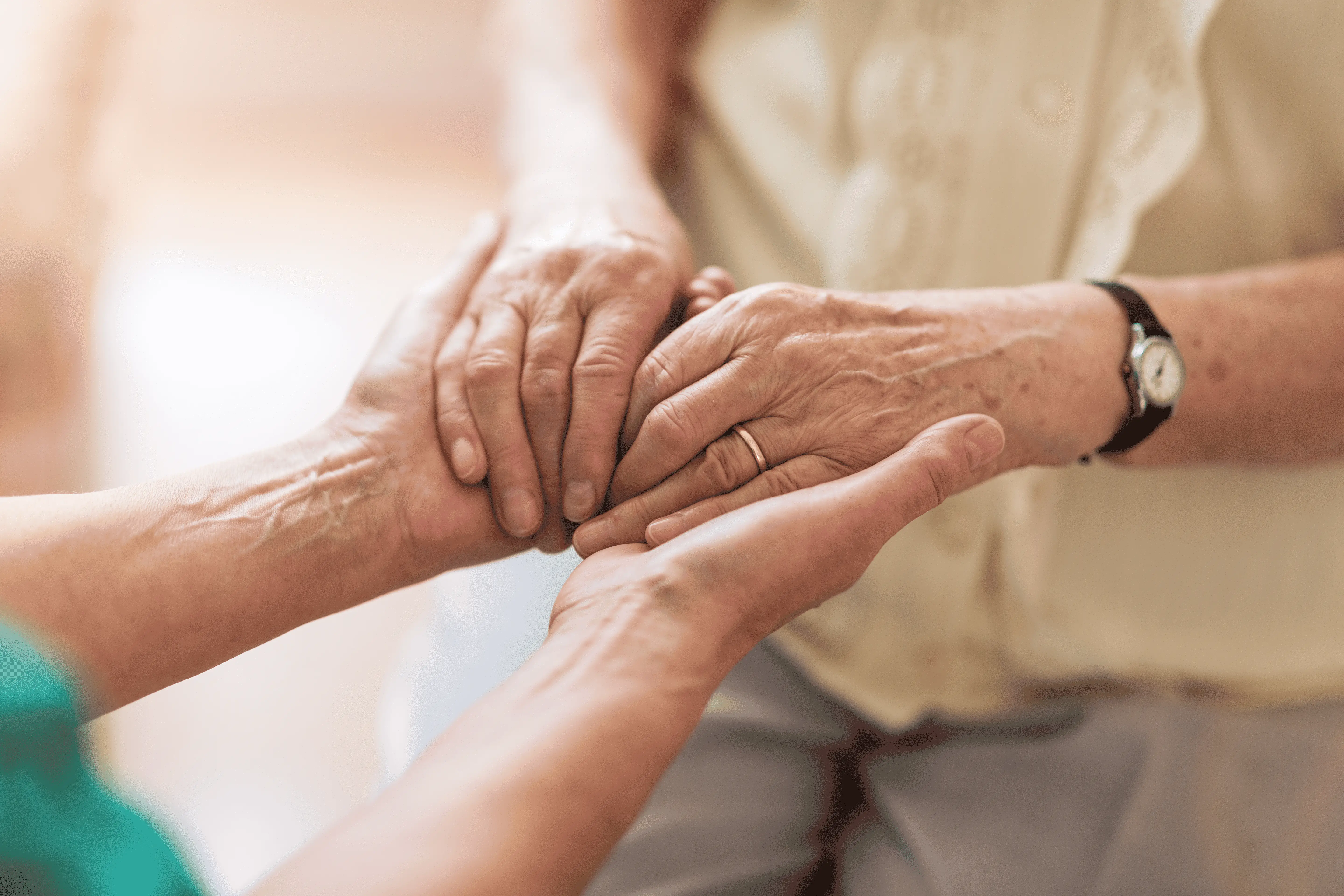OC Homecare providing compassionate end-of-life care in Orange County, supporting seniors and their families with emotional and physical comfort